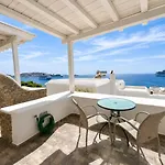 Oceania Aparthotel Tourlos