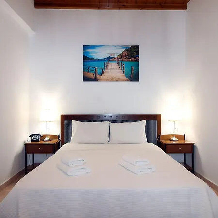 Oceania Lejlighedshotel Tourlos