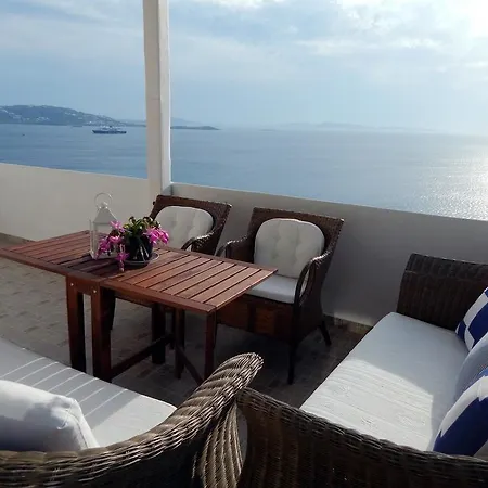 Oceania Aparthotel 4*